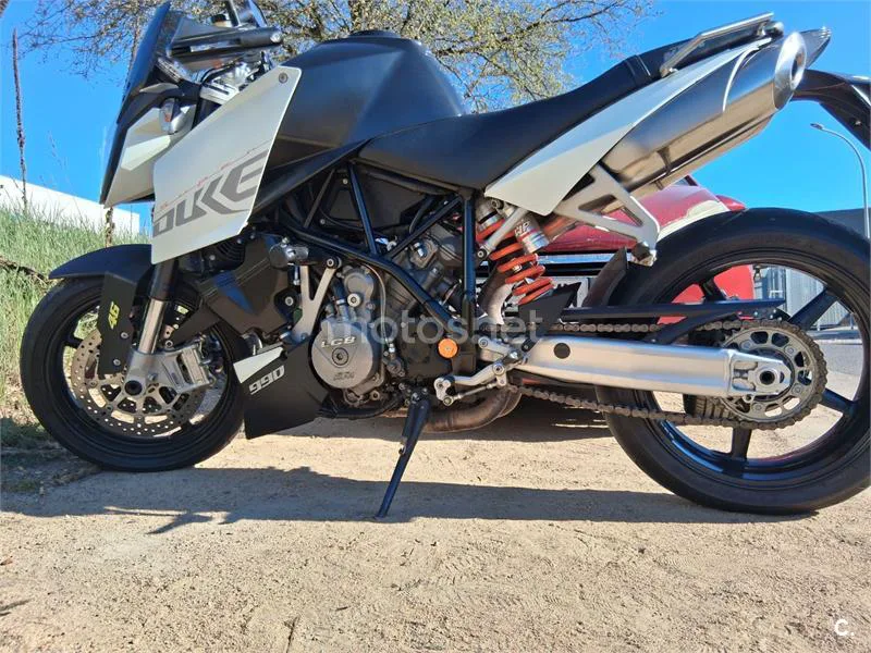 KTM 990 Super Duke - Vista 6