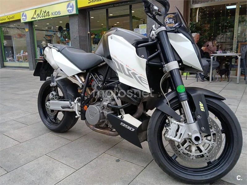 KTM 990 Super Duke - Vista 7