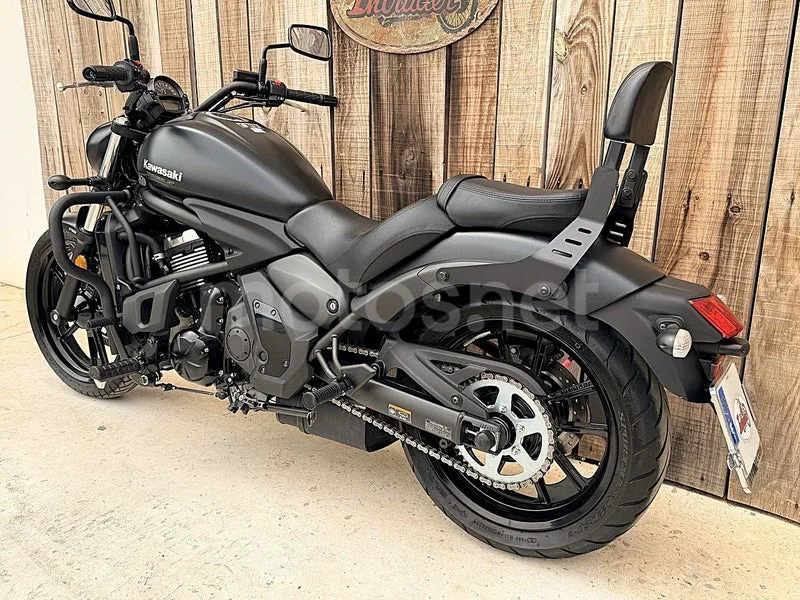 Kawasaki Vulcan S - Vista 18