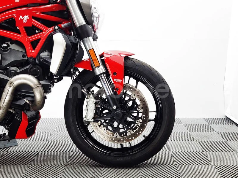 Ducati Monster 1200 - Vista 12