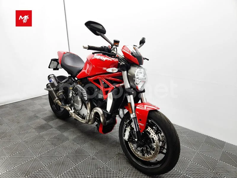 Ducati Monster 1200 - Vista 3