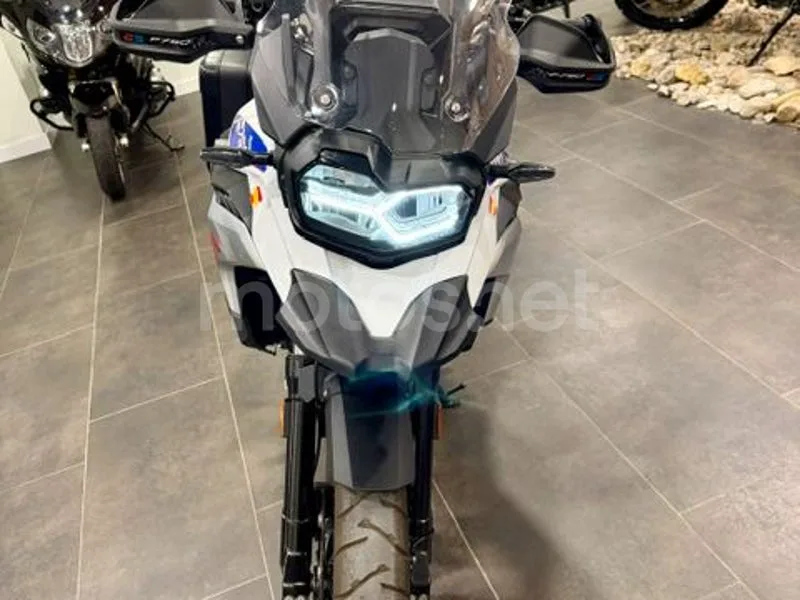 BMW F 750 GS - Vista 3