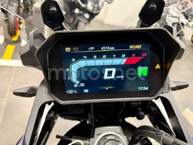 BMW F 750 GS - Vista 4