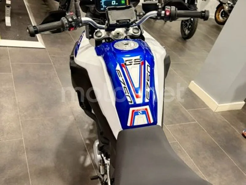 BMW F 750 GS - Vista 5