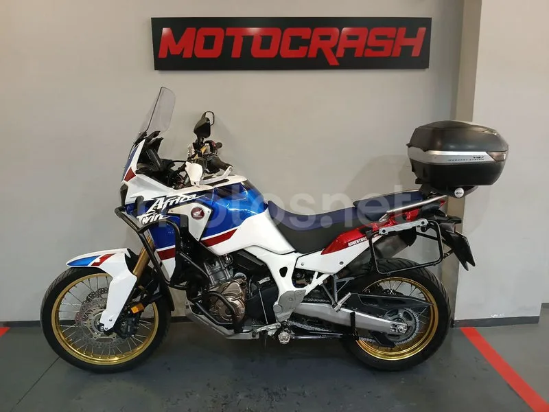 Honda CRF1000L Africa Twin - Vista 4
