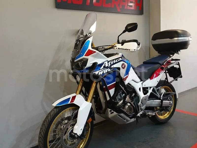 Honda CRF1000L Africa Twin - Vista 5