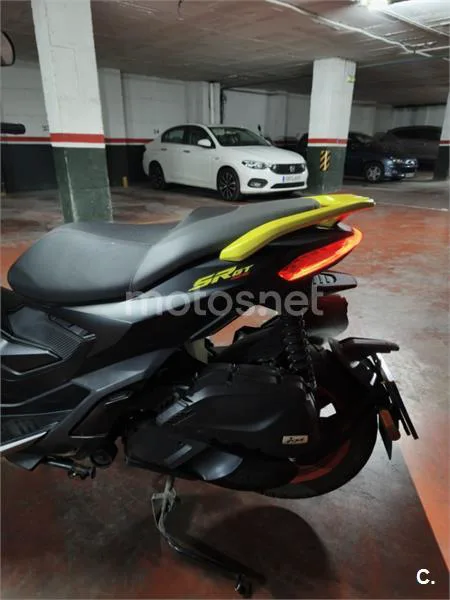 Aprilia SR GT 125 - Vista 6