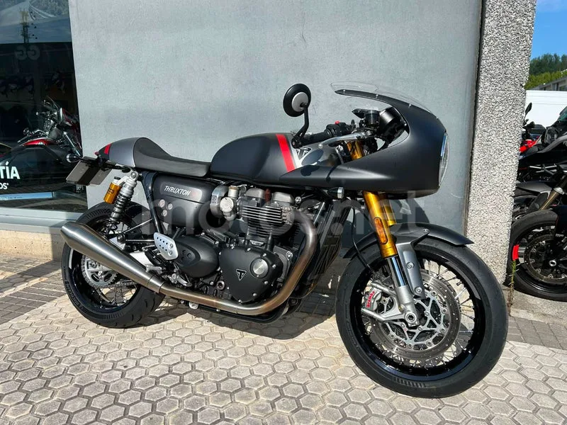 Triumph Thruxton RS - Vista 6