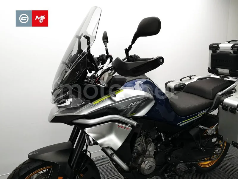 CFMOTO 800MT - Vista 21