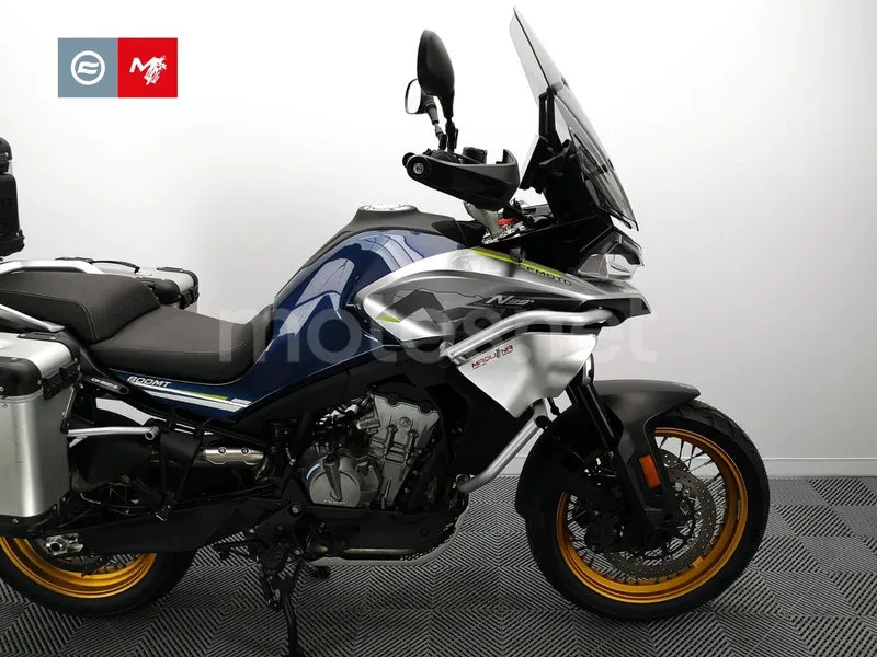 CFMOTO 800MT - Vista 6