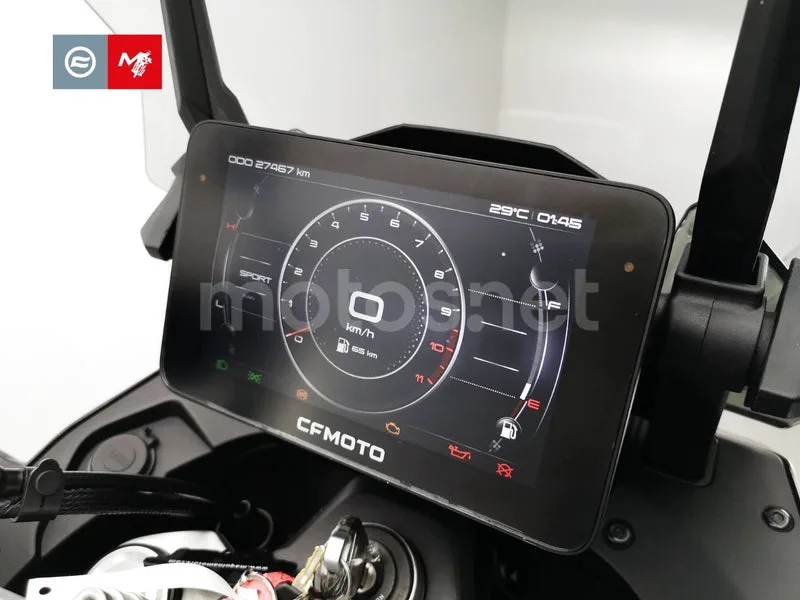 CFMOTO 800MT - Vista 9