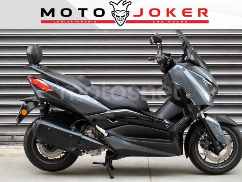 Yamaha XMAX 300 4600 € 2021 Madrid - 1