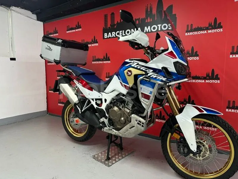 Honda CRF1000L Africa Twin - Vista 4