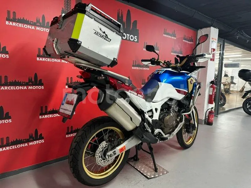 Honda CRF1000L Africa Twin - Vista 5