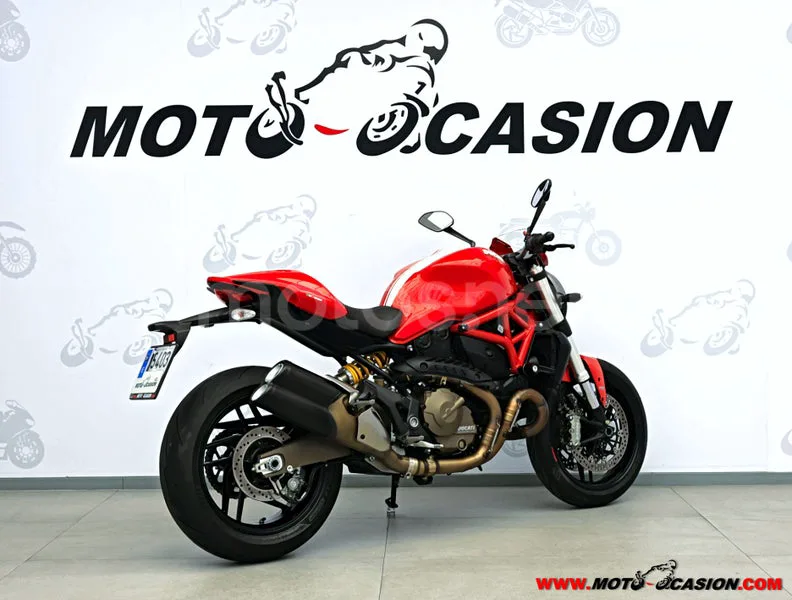 Ducati Monster 821 - Vista 3