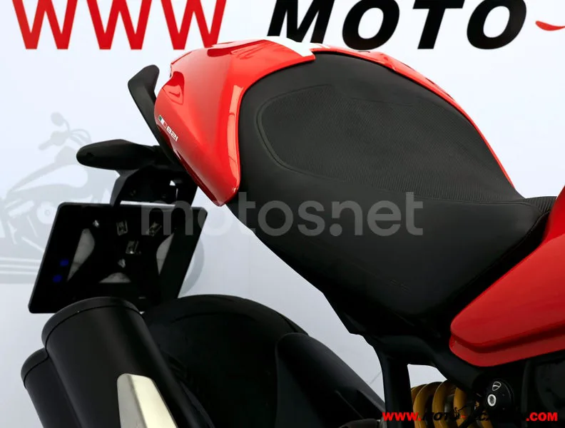 Ducati Monster 821 - Vista 10