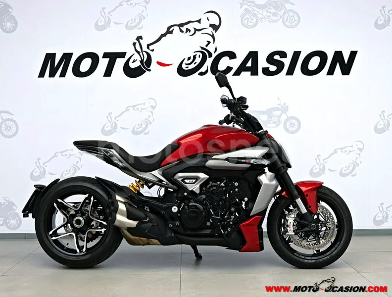 Ducati Diavel V4 24.999 € 2025 Madrid - 2