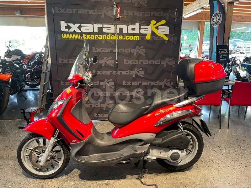 Piaggio Beverly 125 899 € 2005 Navarra - 1