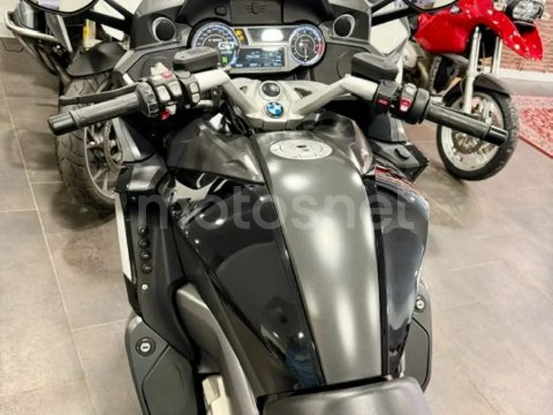 BMW K 1600 GT - Vista 3