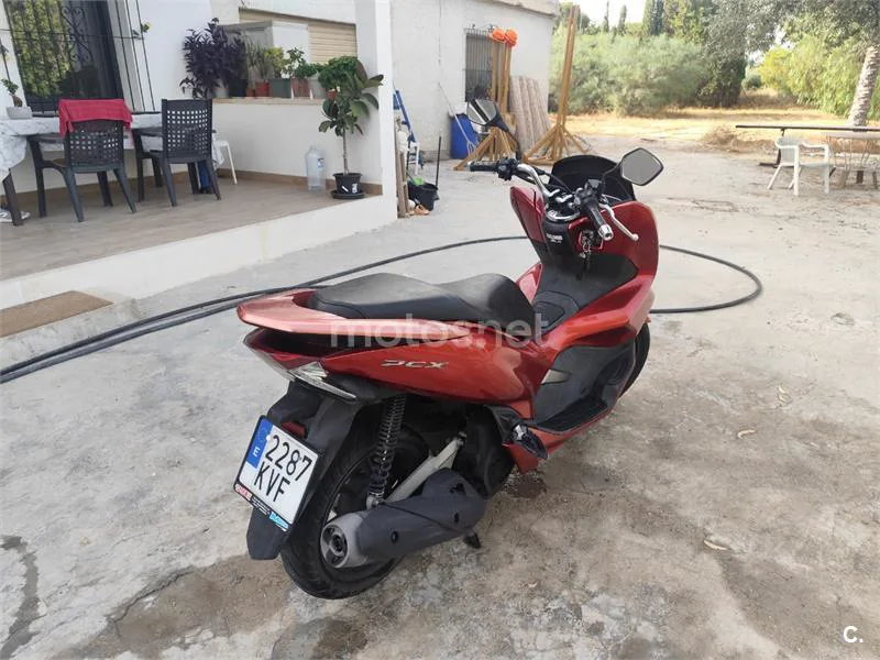 Honda PCX125 1899 € 2019 Alicante - 2
