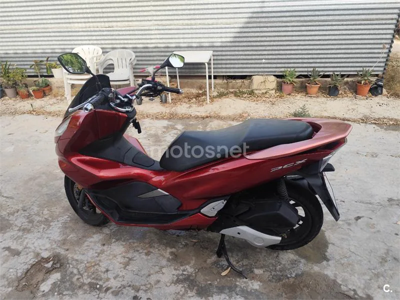 Honda PCX125 - Vista 4