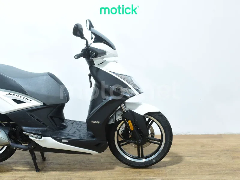 Kymco Agility City 125 - Vista 4