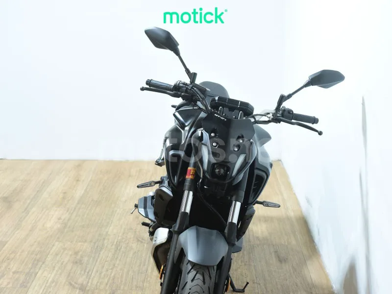 Yamaha MT-07 - Vista 11