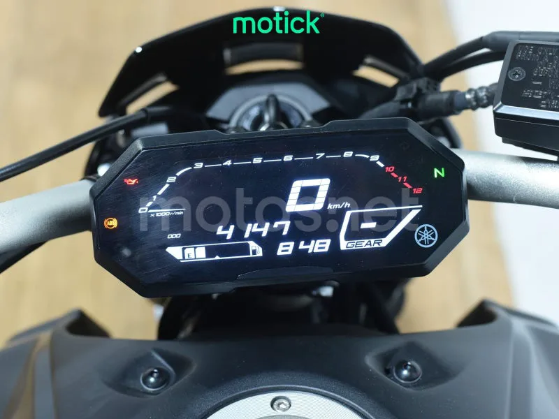 Yamaha MT-07 - Vista 5