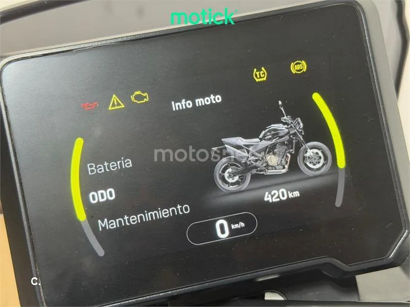 Husqvarna Svartpilen 801 - Vista 5