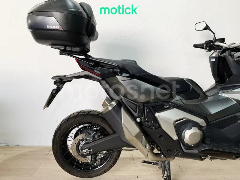 Honda X-ADV - Vista 3