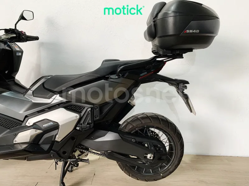 Honda X-ADV - Vista 8