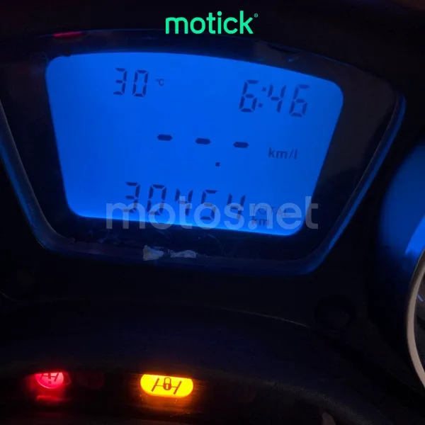 Piaggio MP3 - Vista 5