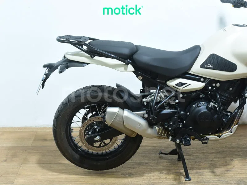 Royal Enfield Himalayan 450 - Vista 3
