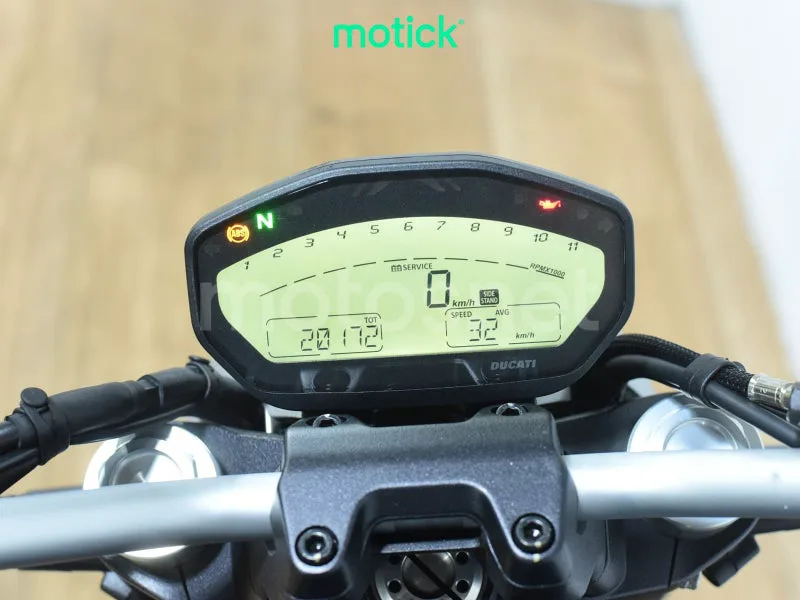 Ducati Monster 797 - Vista 5