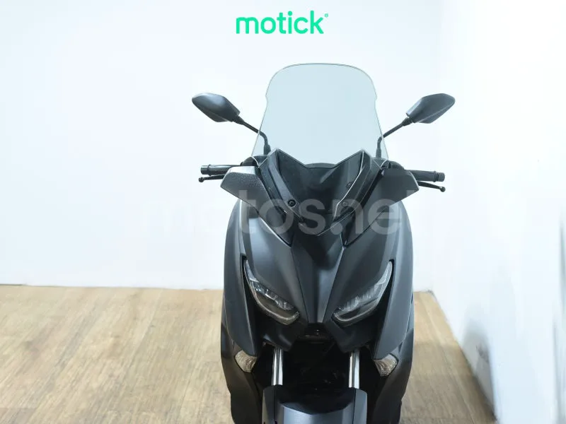 Yamaha XMAX 400 - Vista 11