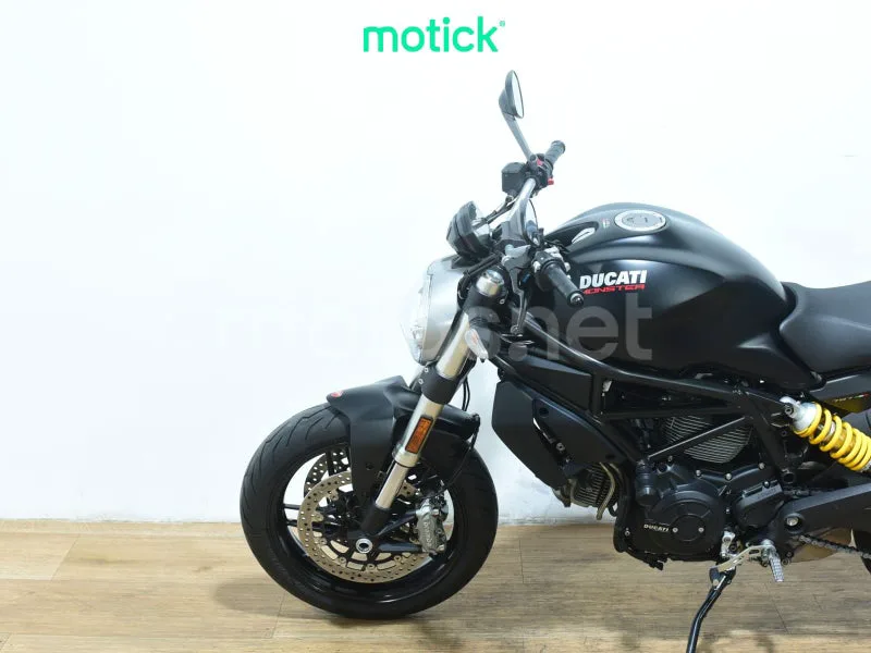 Ducati Monster 797 - Vista 8