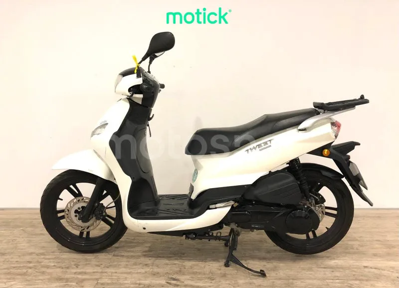 Peugeot Tweet 125 - Vista 6
