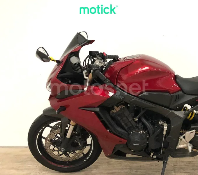 Honda CBR650R - Vista 7
