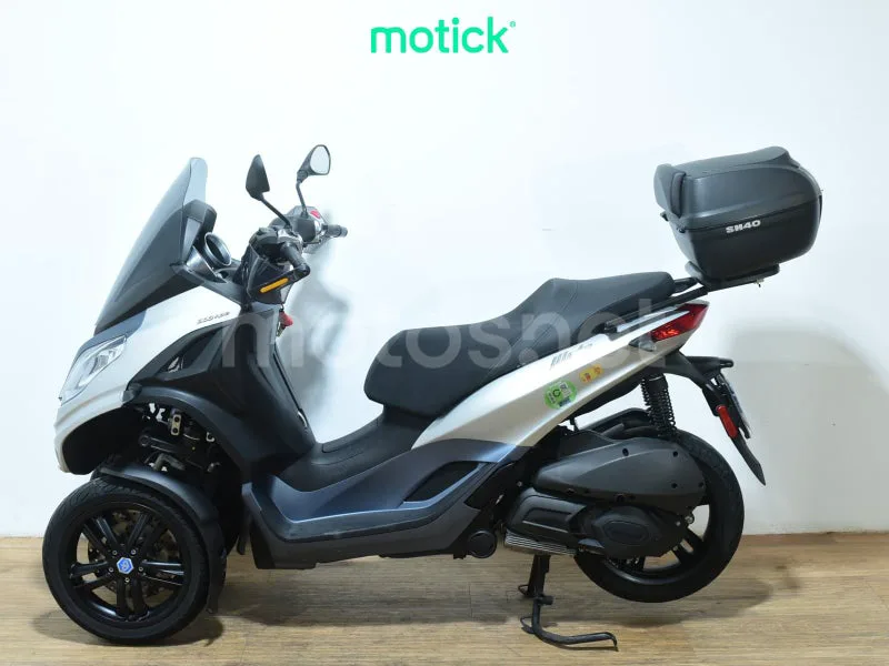 Piaggio MP3 - Vista 7