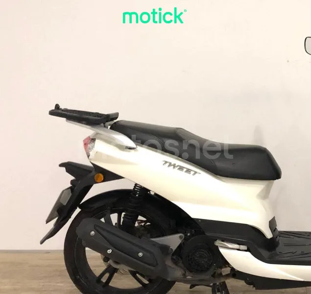 Peugeot Tweet 125 - Vista 3
