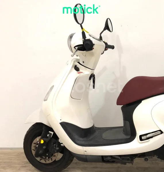 SYM Fiddle 125 - Vista 7