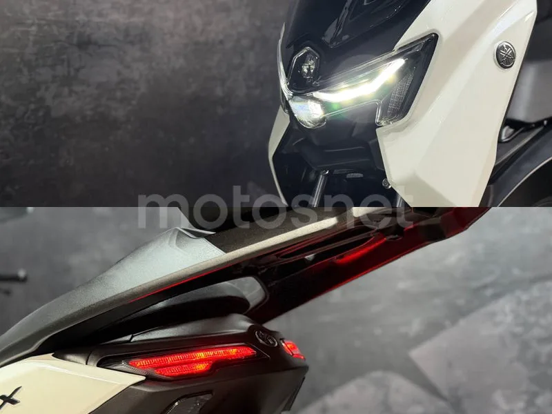 Yamaha NMAX - Vista 14