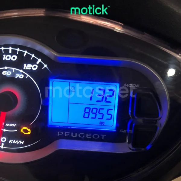Peugeot Tweet 125 - Vista 5