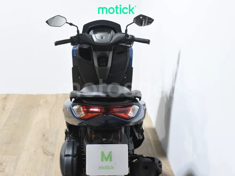 Yamaha NMAX - Vista 5