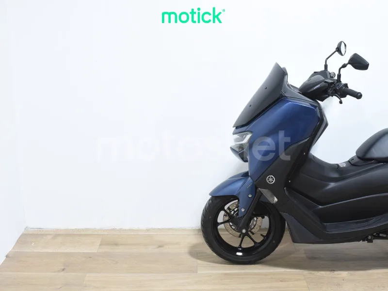 Yamaha NMAX - Vista 7