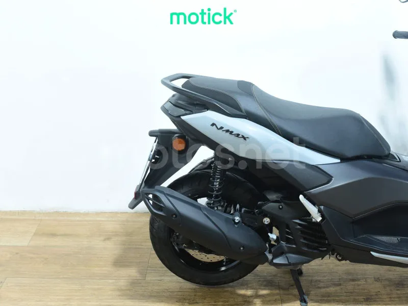 Yamaha NMAX - Vista 3