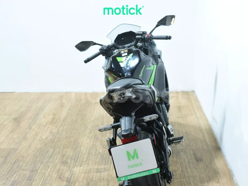 Kawasaki Ninja 650 - Vista 6