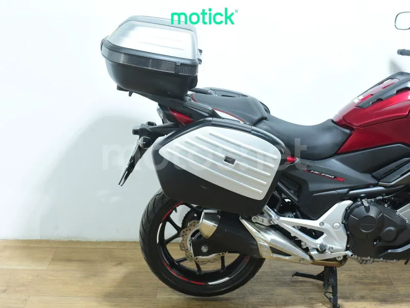 Honda NC750X - Vista 3