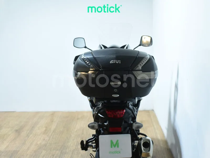 Suzuki V-Strom 650XT - Vista 6