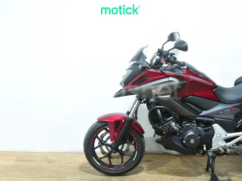 Honda NC750X - Vista 7